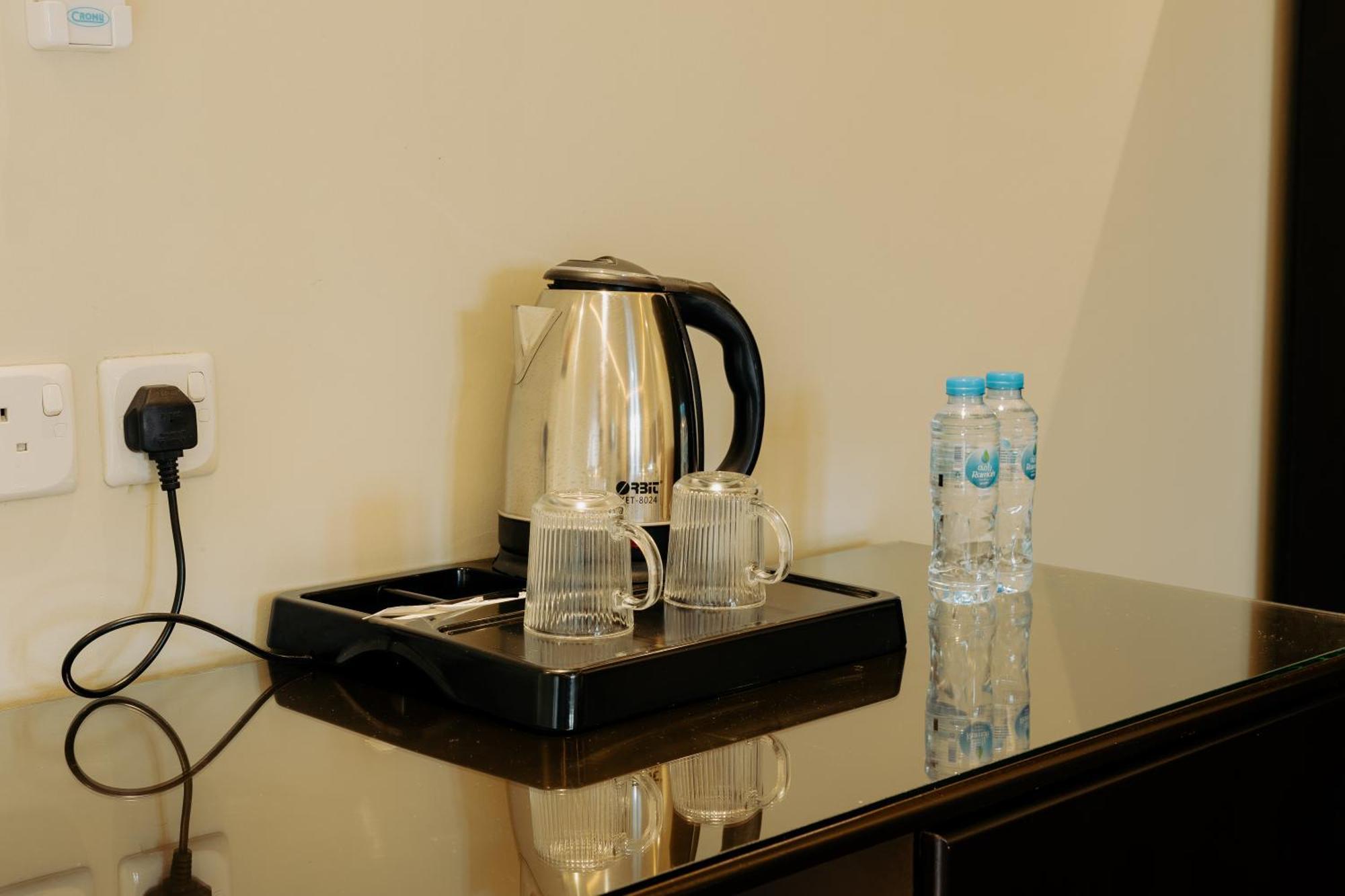 Radiha Hotel Suites Al Hawiyah Exteriör bild