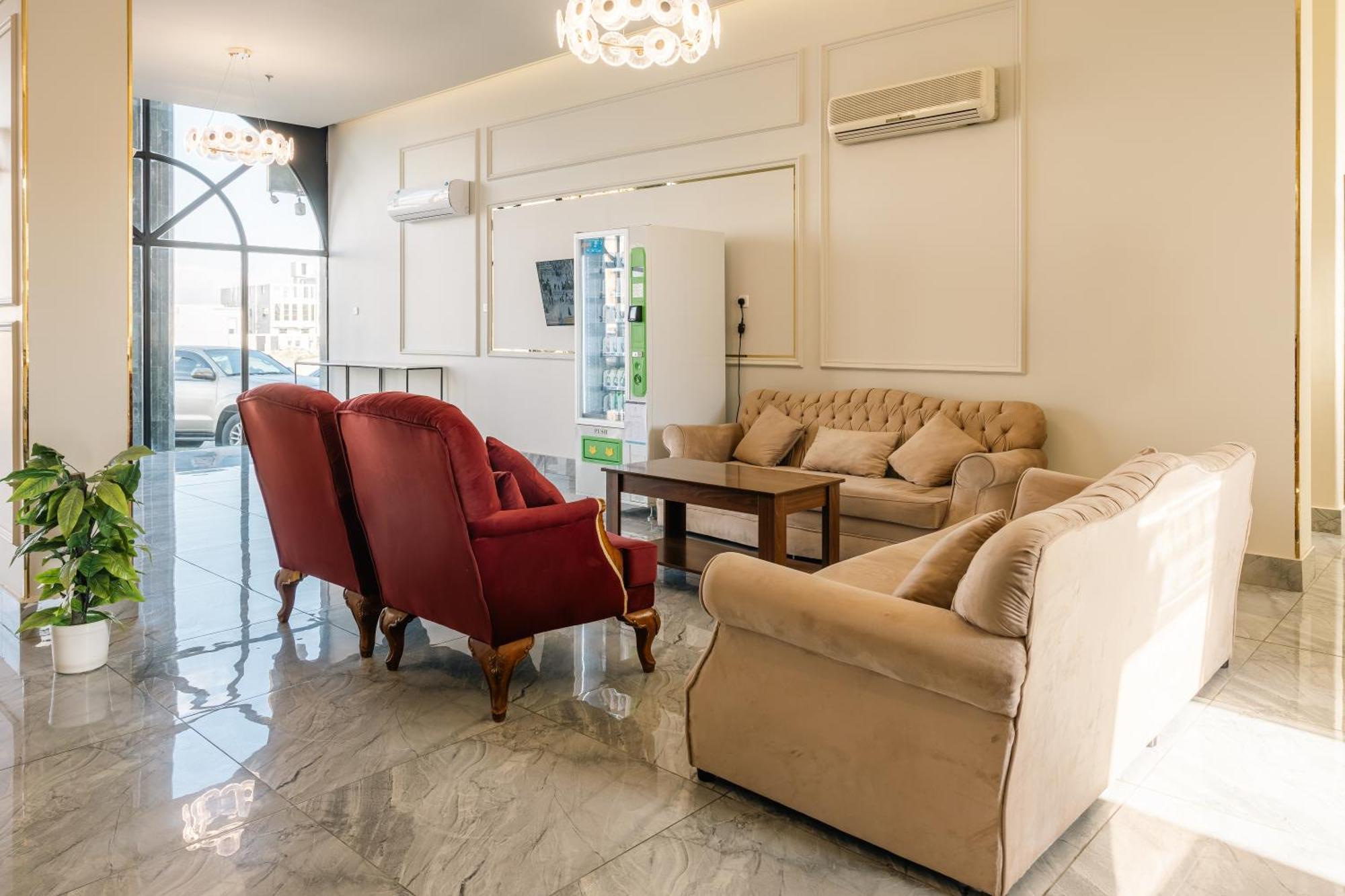 Radiha Hotel Suites Al Hawiyah Exteriör bild