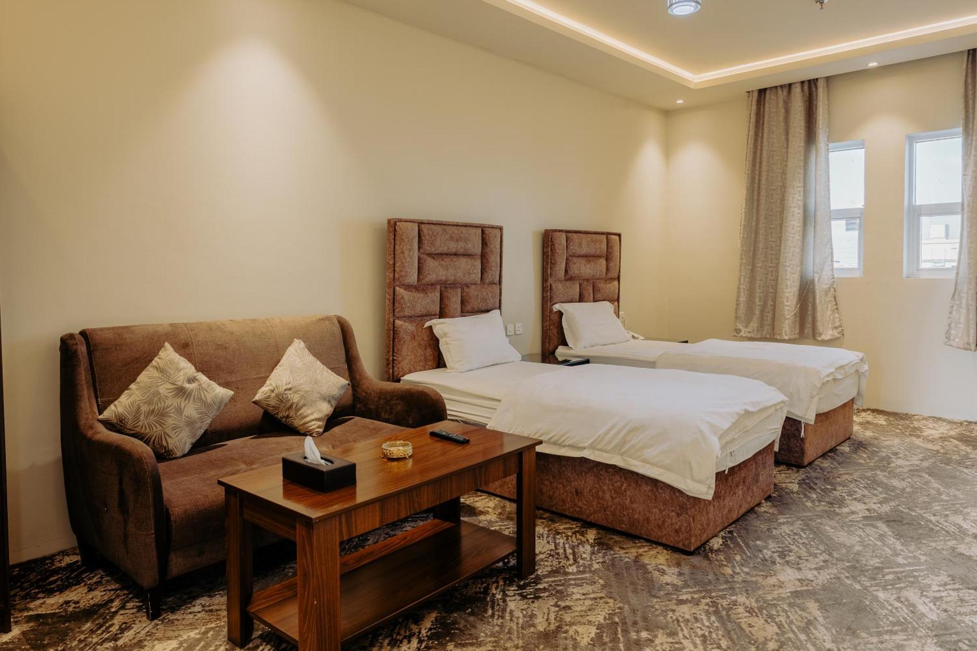 Radiha Hotel Suites Al Hawiyah Exteriör bild