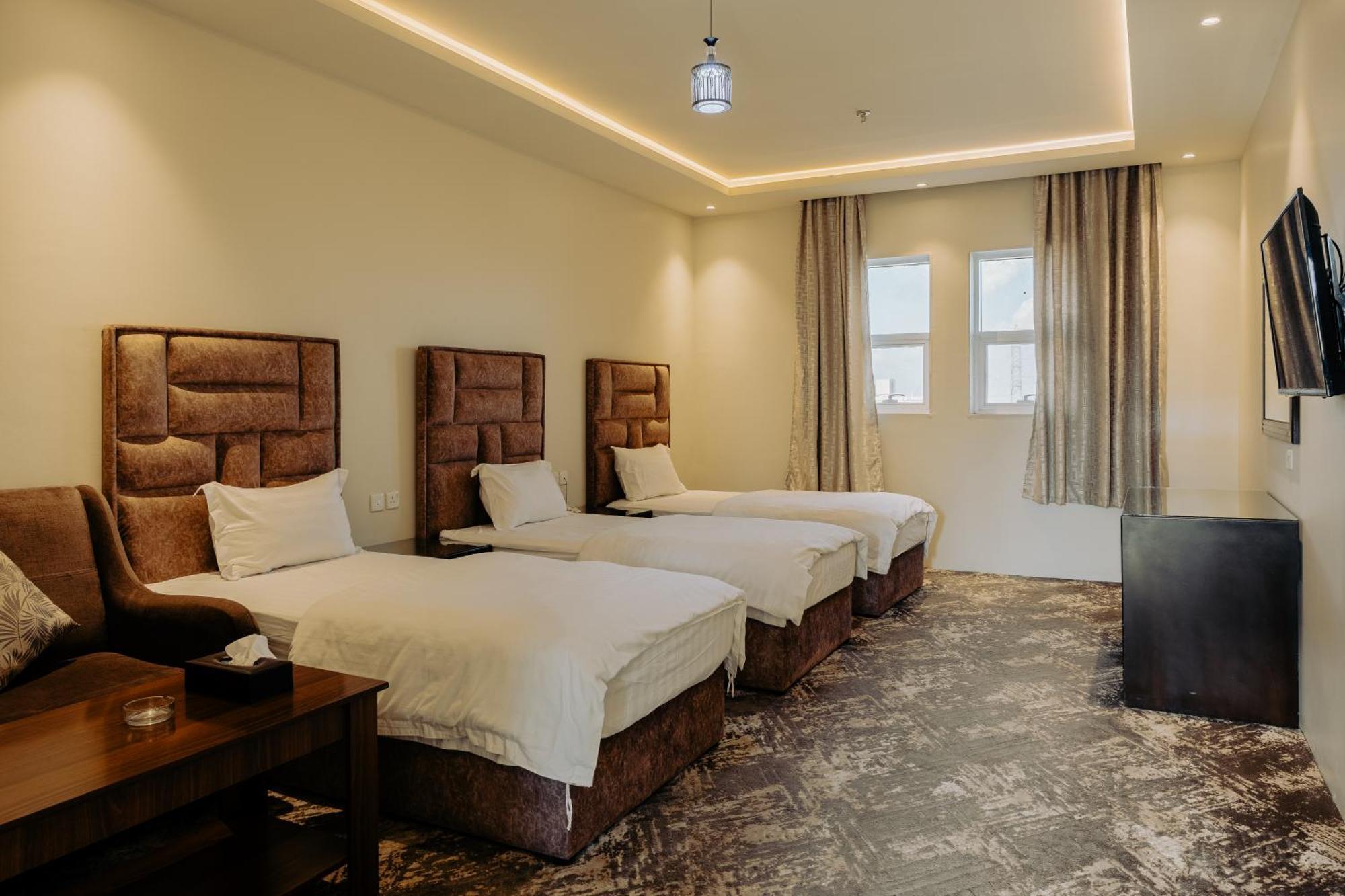 Radiha Hotel Suites Al Hawiyah Exteriör bild
